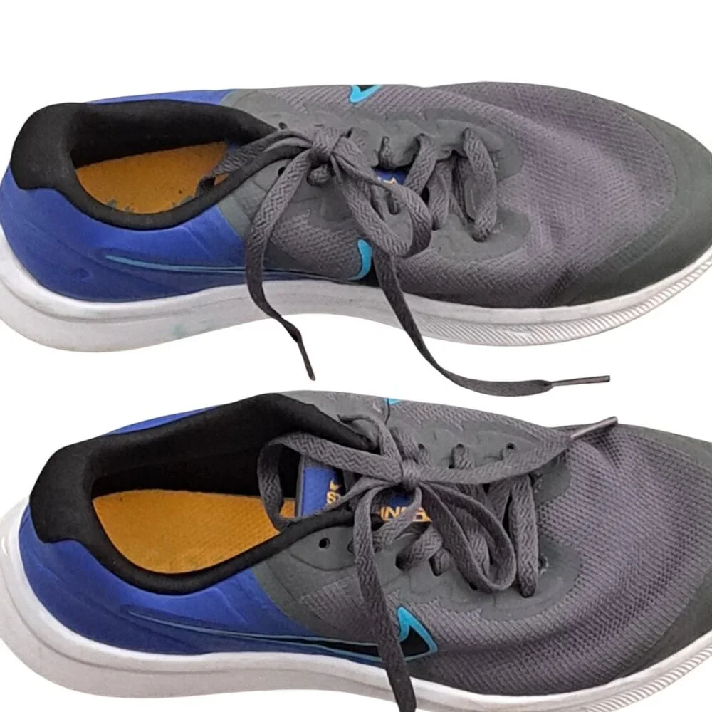 Nike Star Runner Gray And Blue Boy's Sneakers Shoe Size 4Y